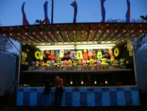 shoot-out-the-star-at-night