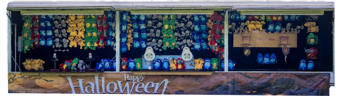 big-halloween-game-trailer Halloween-themed carnival game trailer