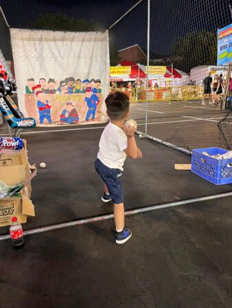 baseball toss game